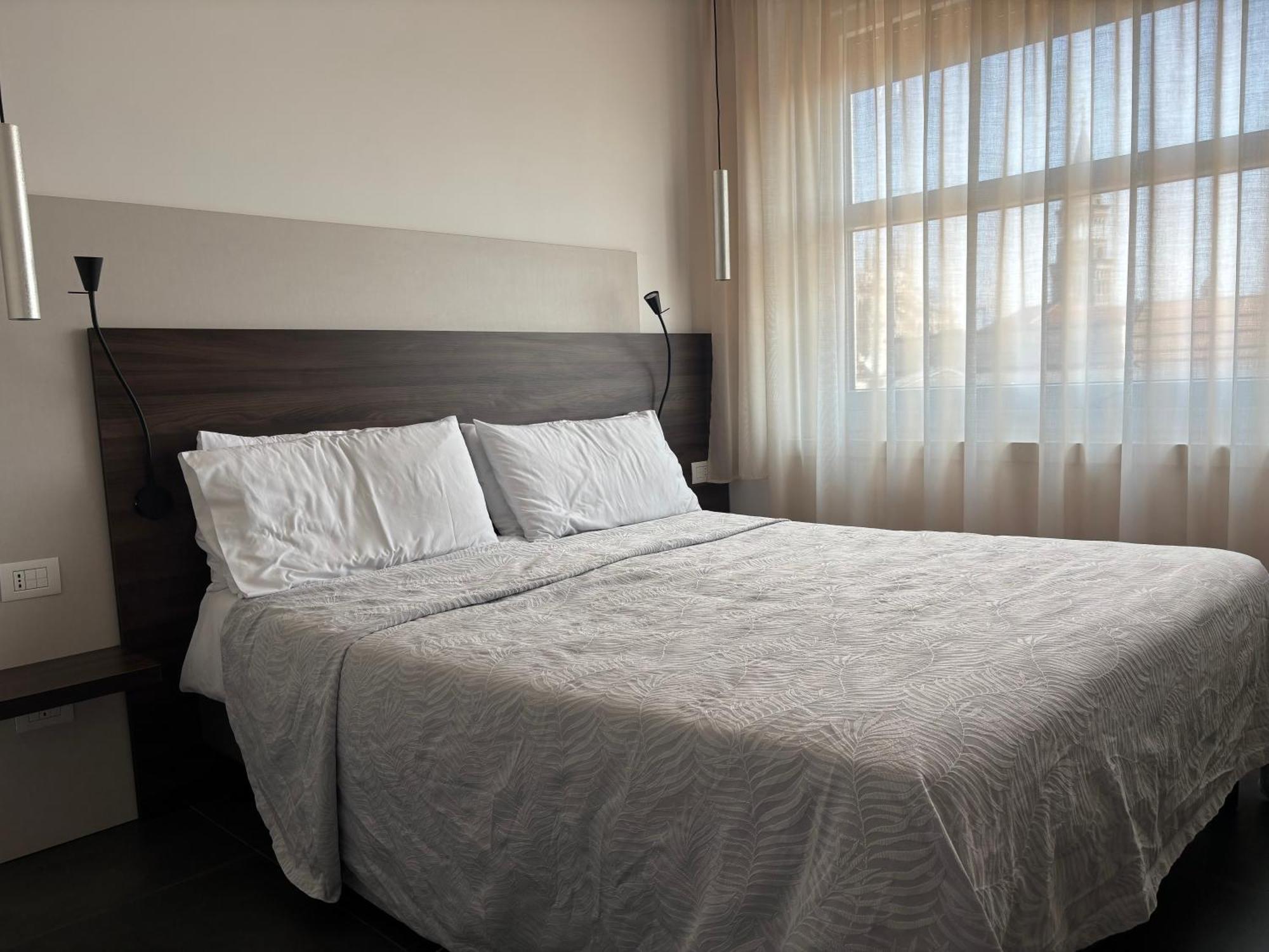 Enjoy Garden - Flavio Baracchini 9 - Rooms มิลาน ภายนอก รูปภาพ